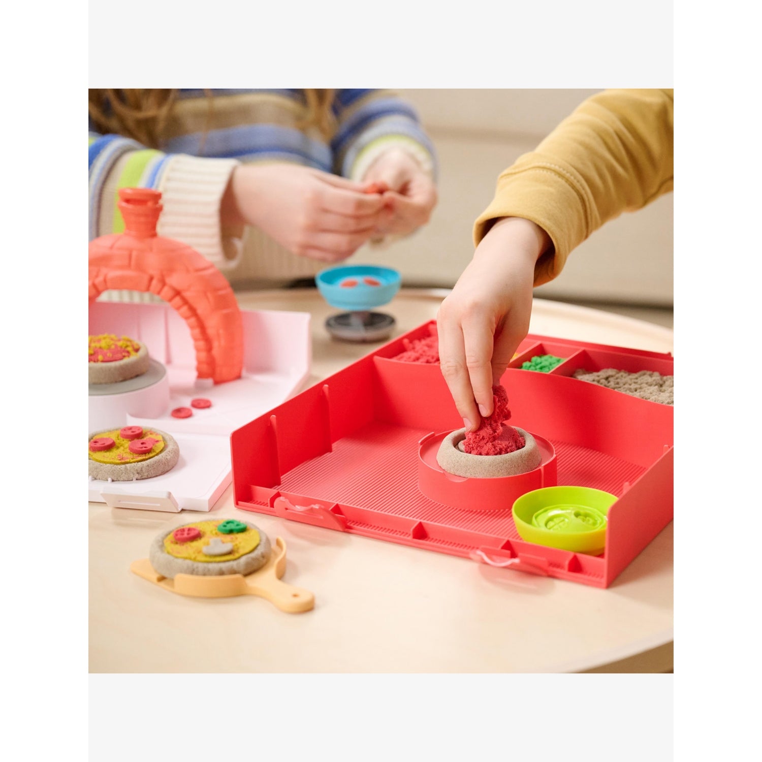 Kinetic Sand Squish Pizza playset with tools, imported from the UK