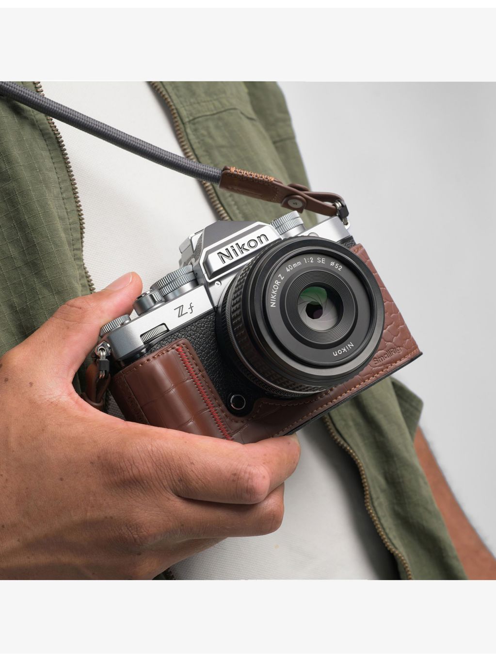 Nikon Z f mirrorless camera 40mm SE lens (British brand)