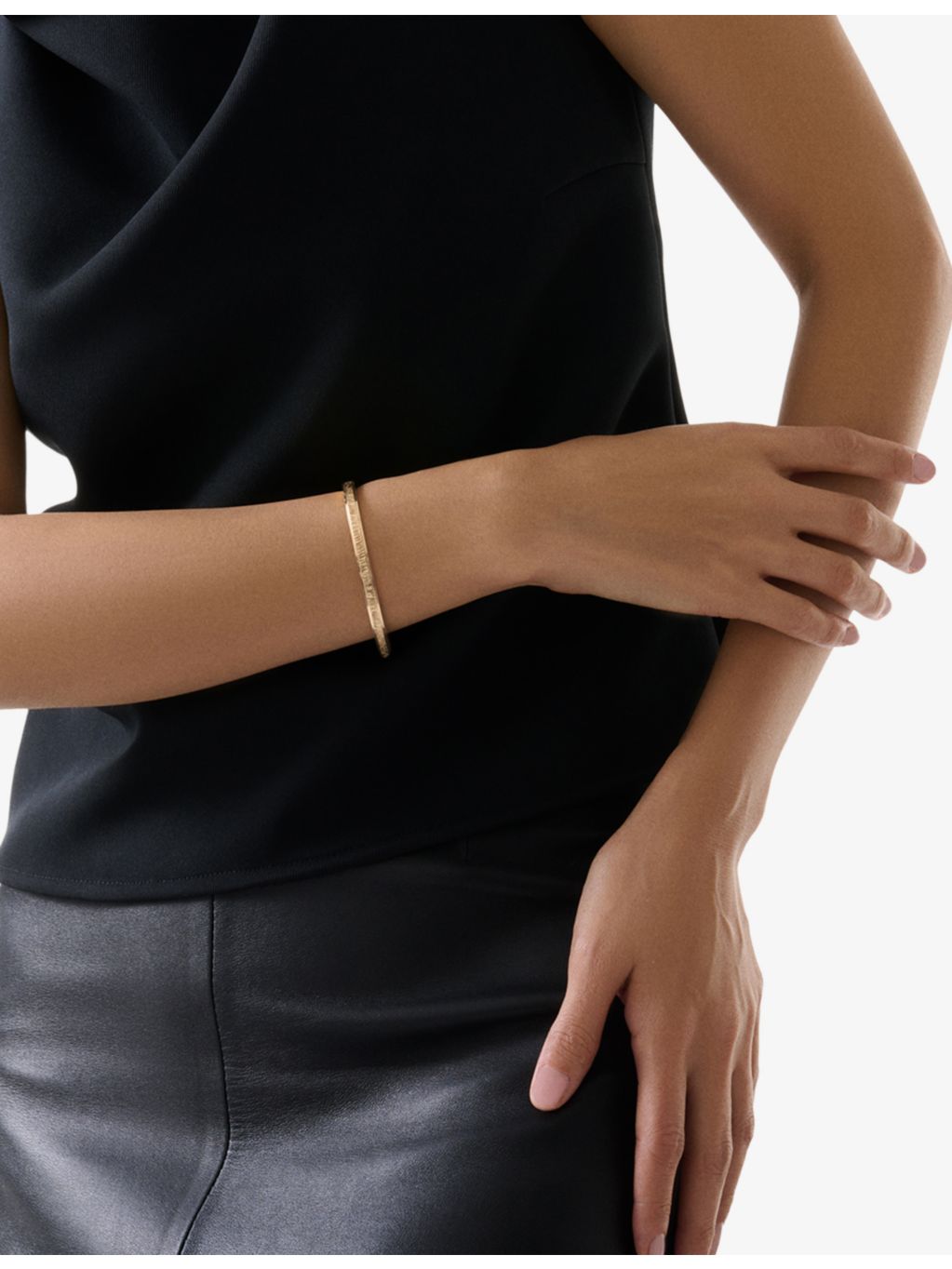 Piaget Possession 18ct rose-gold bangle, UK version
