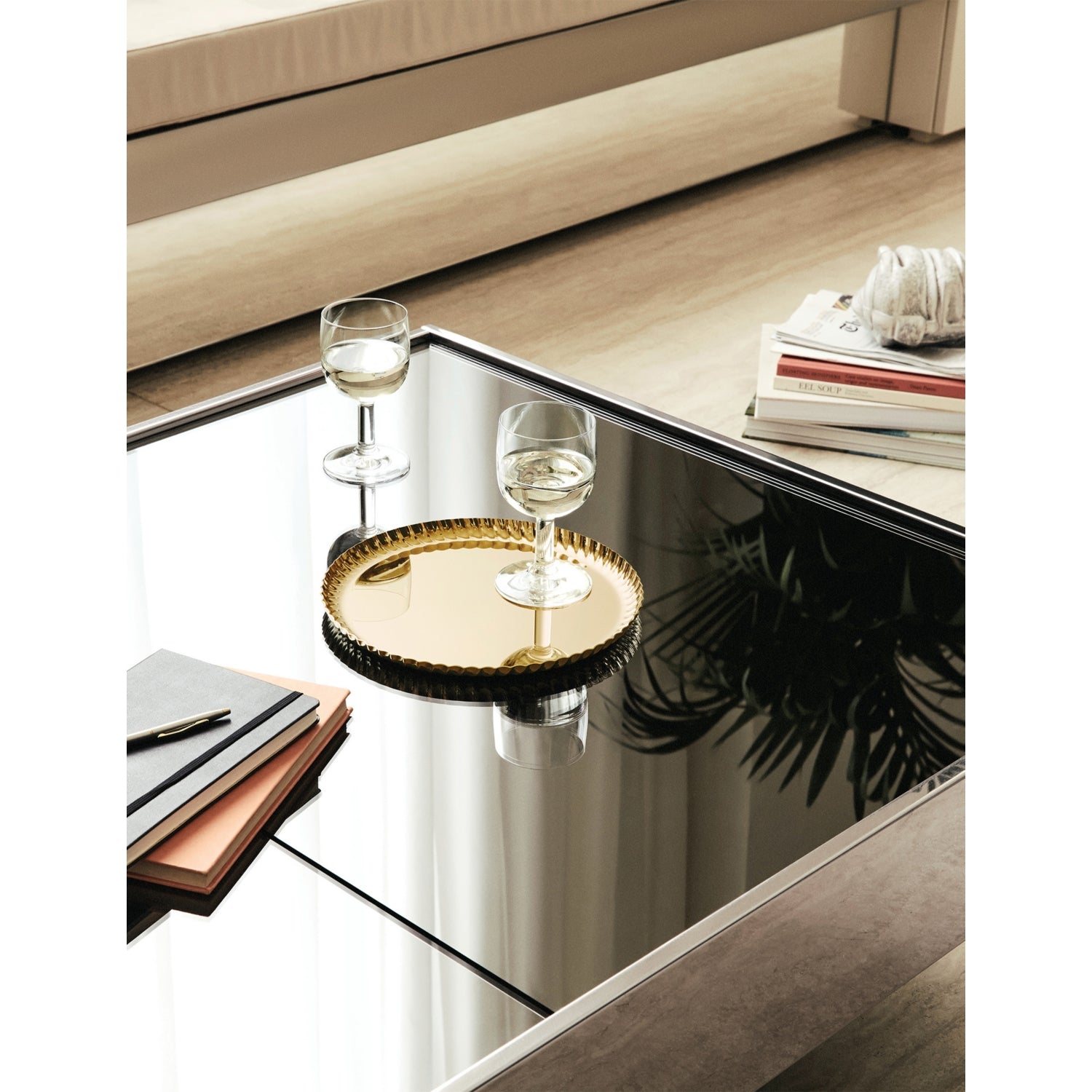 Alessi Pleats small stainless steel tray 23cm - British product