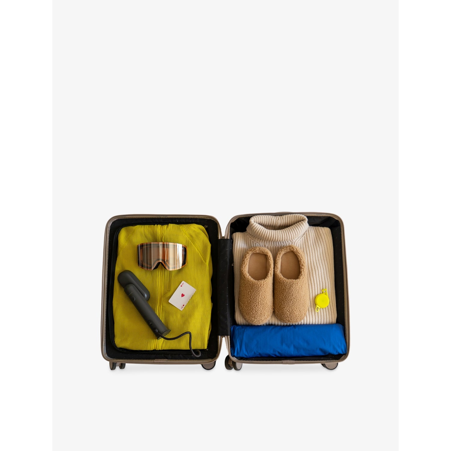 Steamery Lite portable travel steamer - British product