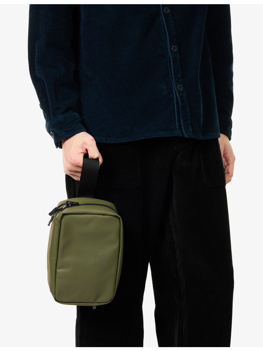 Stubble & Co woven washbag, compact travel size - British product