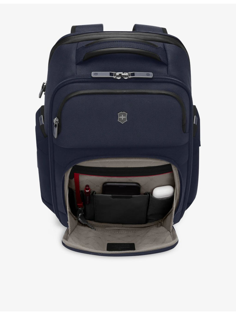 Victorinox Werks Traveler 7.0 deluxe backpack, UK version