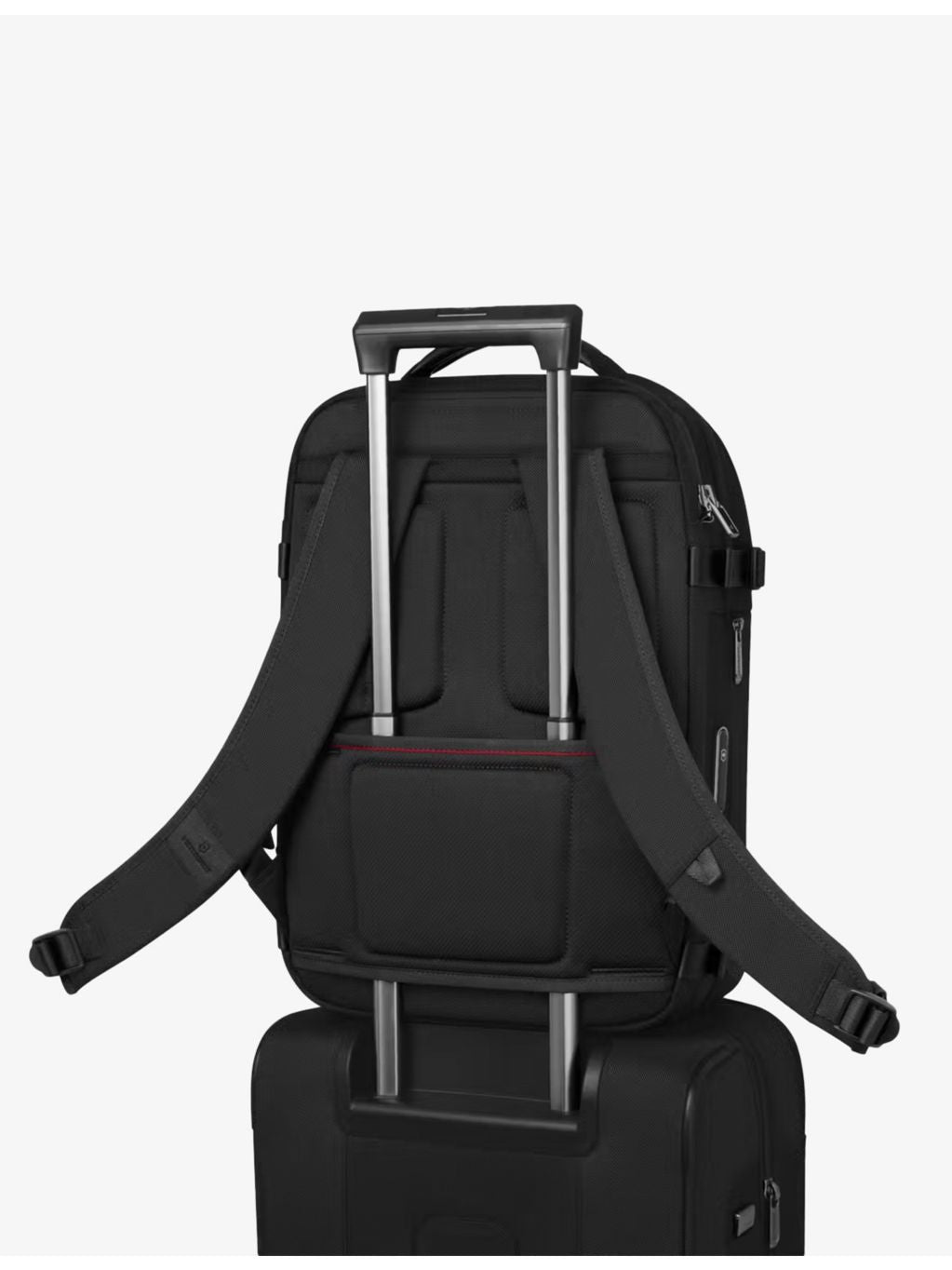 Victorinox Werks Traveler 7.0 woven boarding bag 32L, imported from the UK