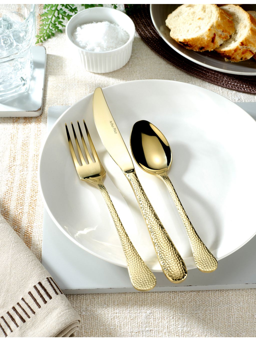 Arthur Price Champagne Avalon 60-piece cutlery set - British product
