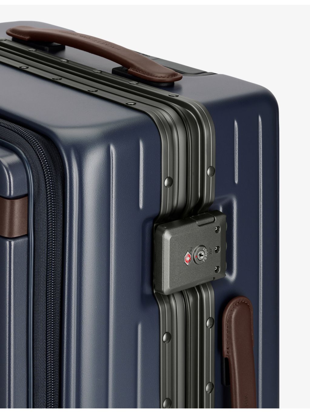 Carl Friedrik polycarbonate carry-on suitcase 56.6cm, UK version