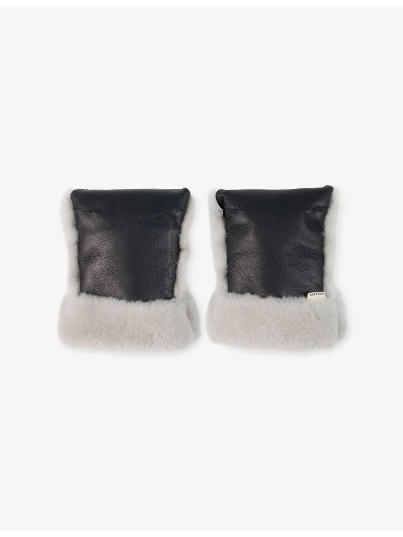 BiniBamba merino sheepskin buggy mittens (British brand)