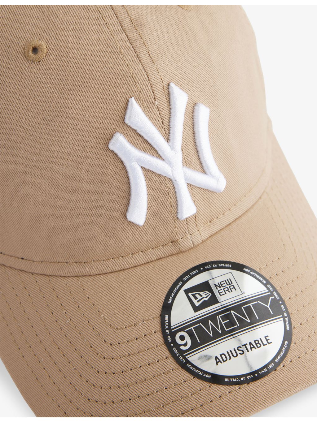 New Era New York Yankees baseball cap, imported from the UK