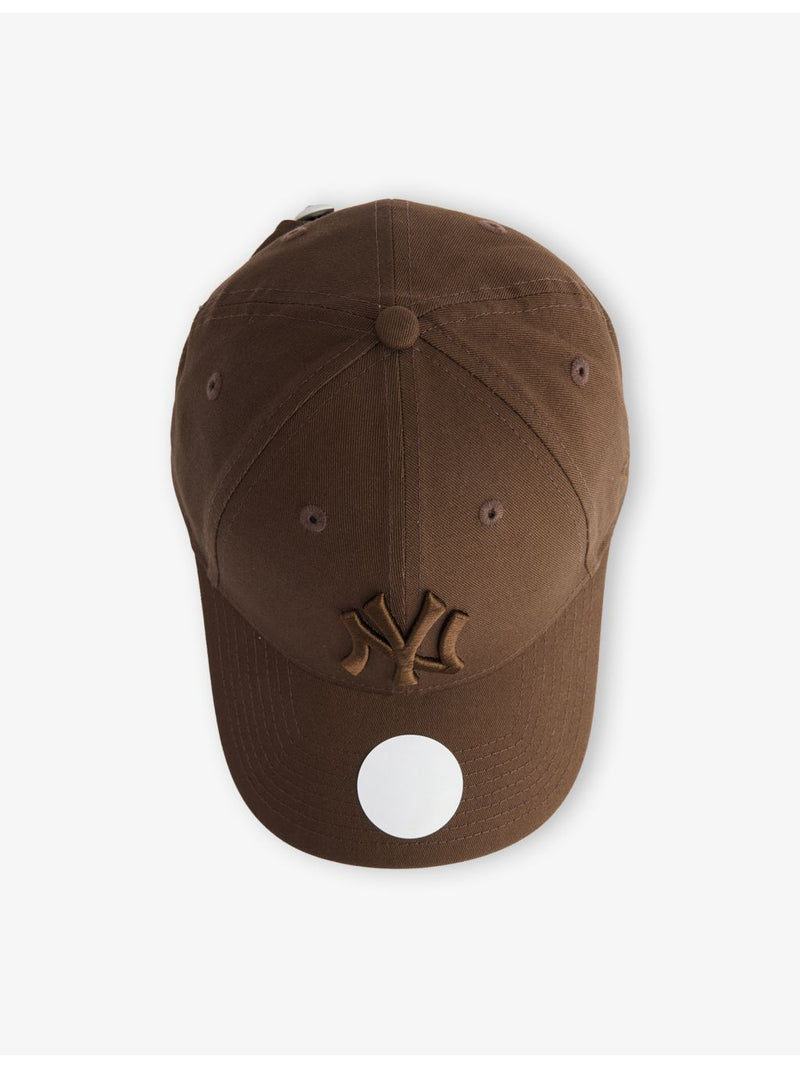New Era New York Yankees 9FORTY baseball cap (British brand)