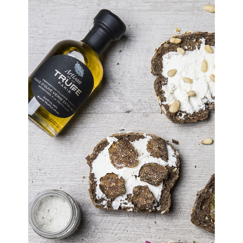 Artisan de la Truffe oil and salt gift set 130g (British brand)
