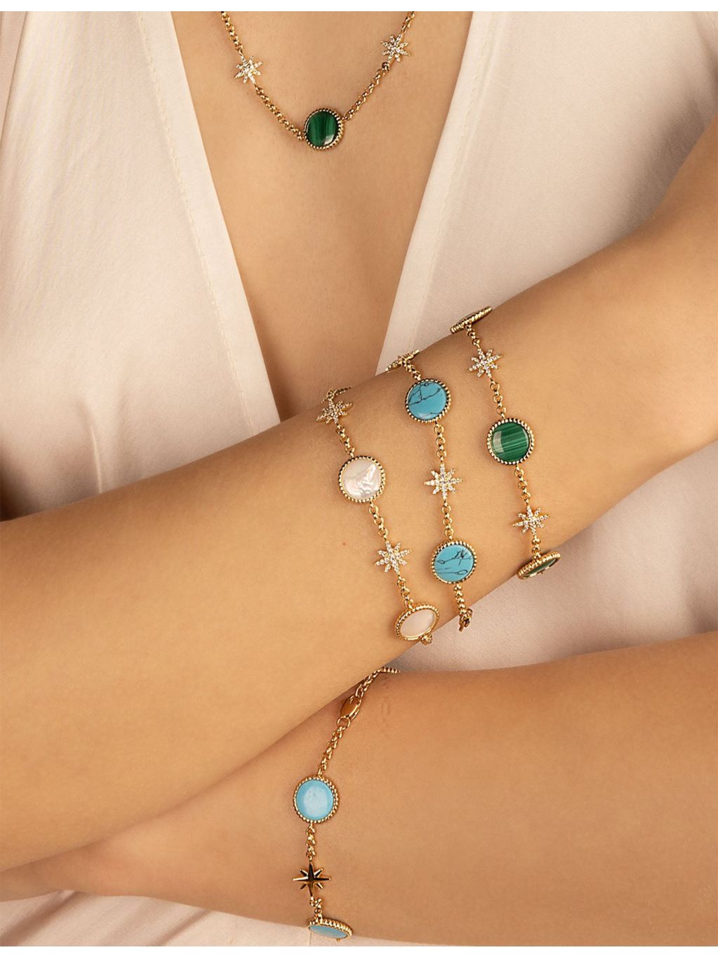 APM Monaco White Nacre Météorites 18ct gold-plated bracelet - British product