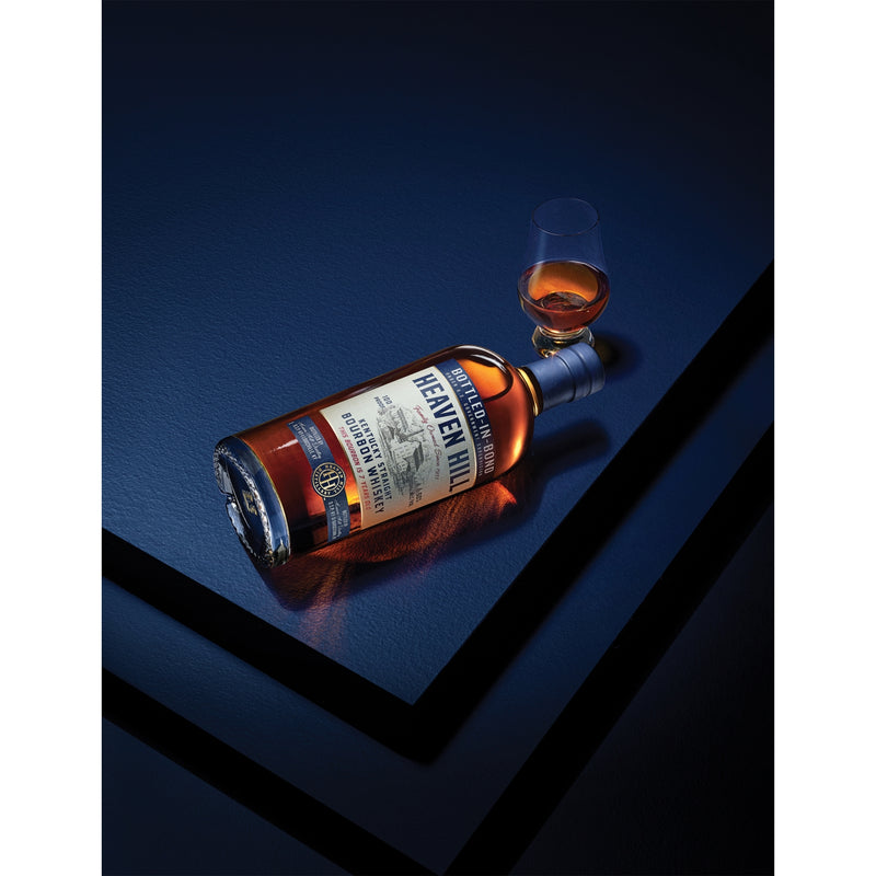 Heaven Hill 7 Year Old Bottled in Bond Bourbon 700ml - British product