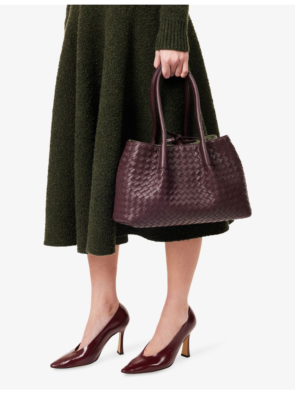 Bottega Veneta Pinacoteco medium leather shoulder bag (British brand)