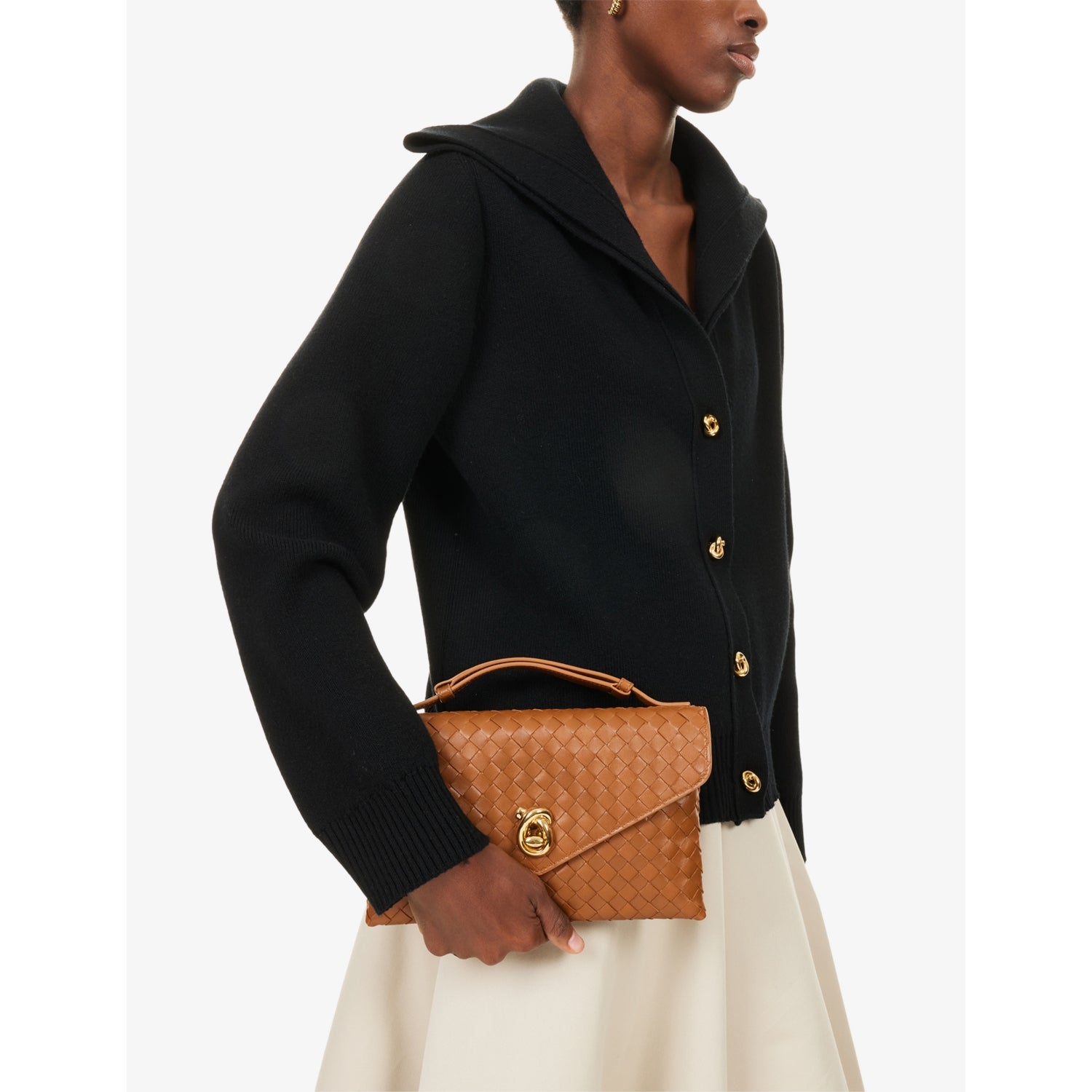 Bottega Veneta intrecciato leather shoulder bag 24cm, imported from the UK