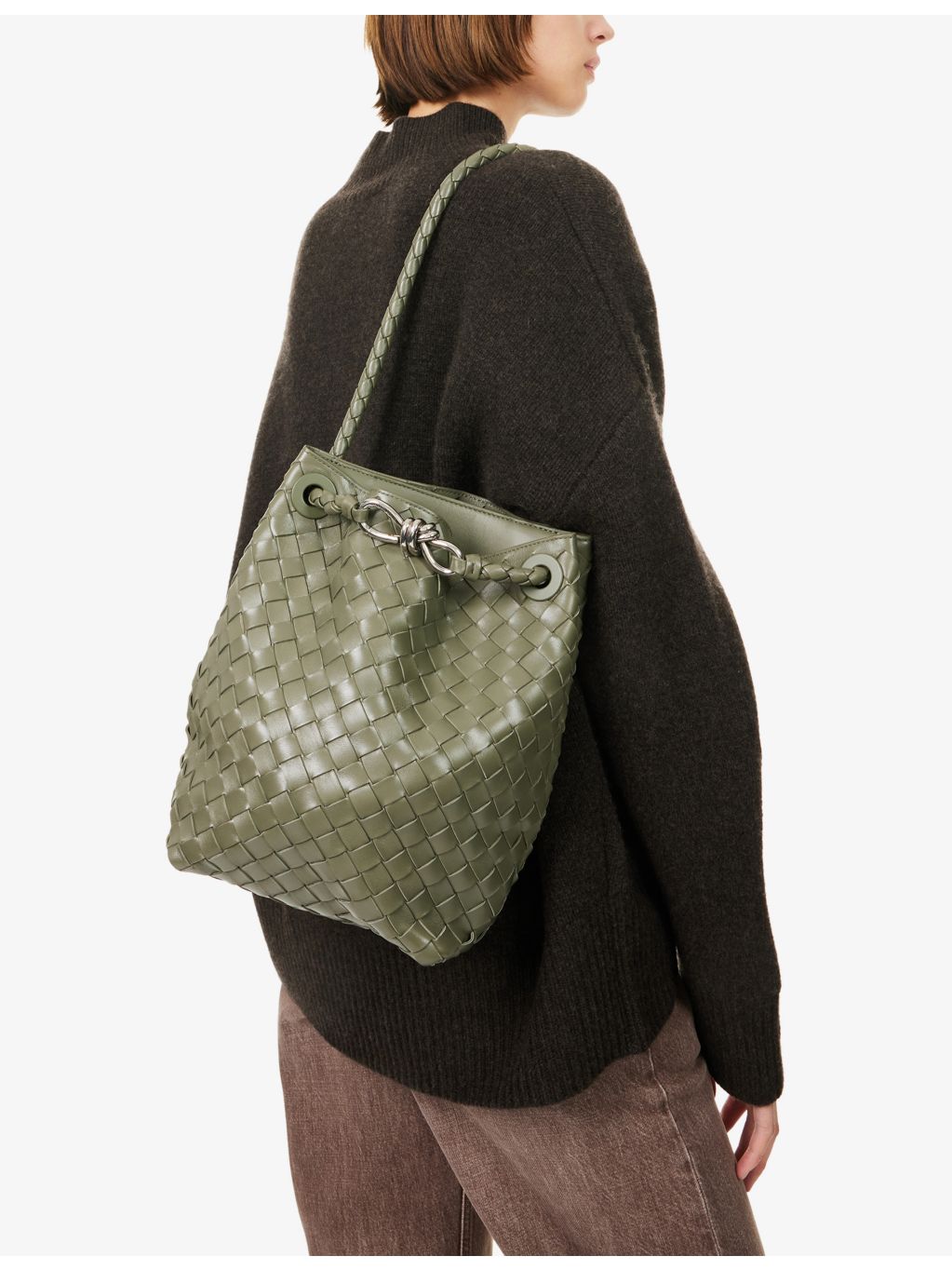 Bottega Veneta Andiamo small leather bucket bag, imported from the UK