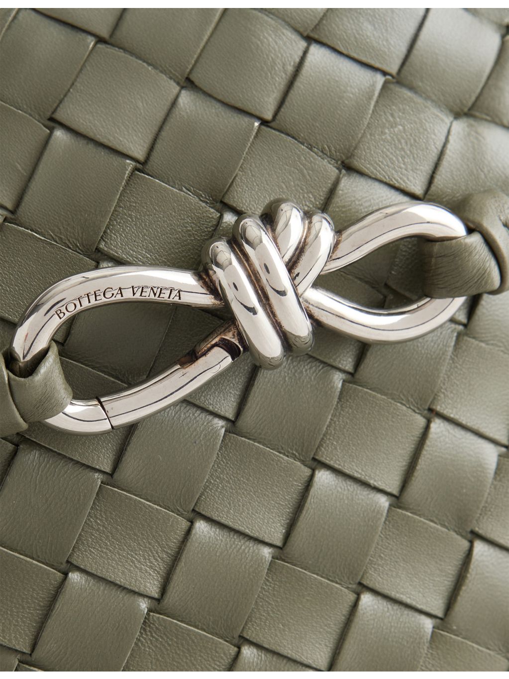 Bottega Veneta Andiamo small leather bucket bag, imported from the UK