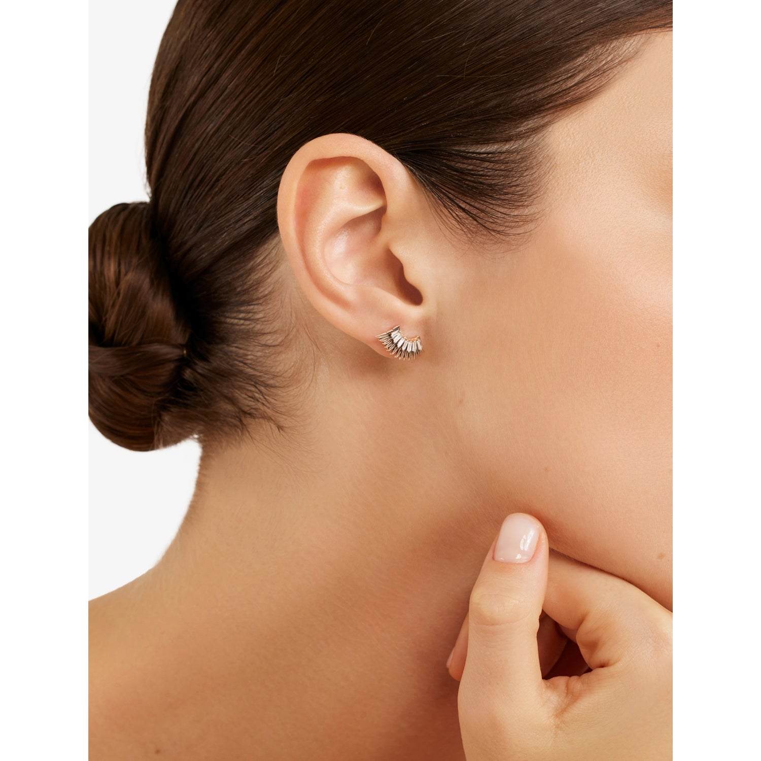 Kismet by Milka Winged diamond stud earring 0.16ct, UK version