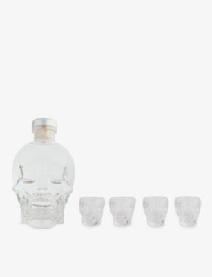 Crystal Head vodka with four shot glasses 700ml, imported from the UK
