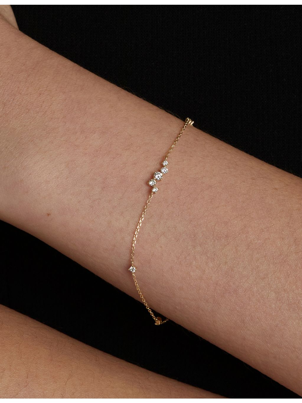 Astrid & Miyu lab-grown diamond bracelet 14ct gold, imported from the UK
