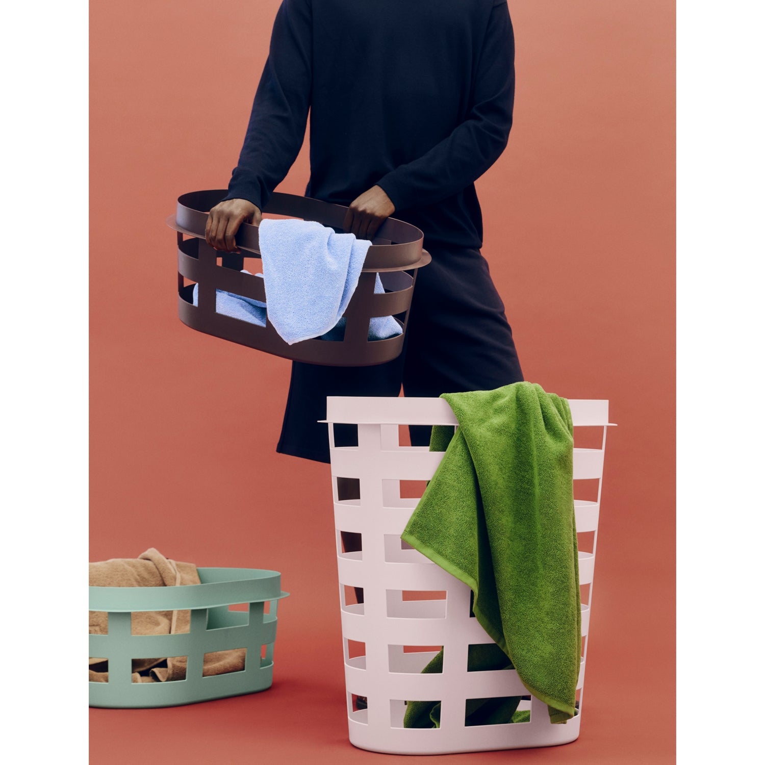 HAY large plastic laundry basket with hollow design - British product