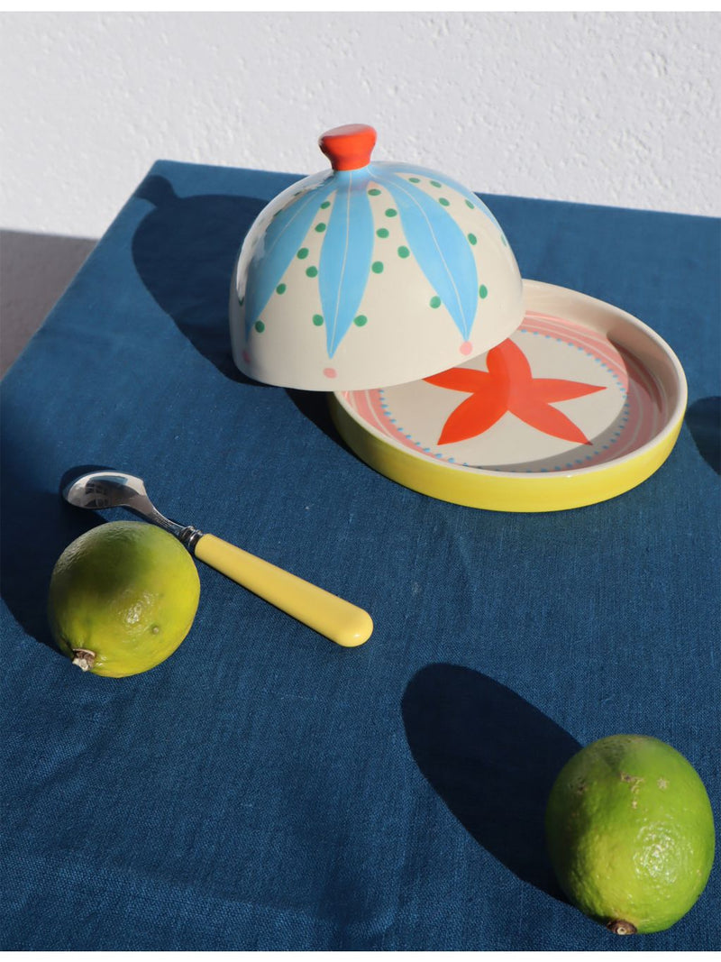 Laetitia Rouget stoneware butter dish with starfish design 16cm - British product