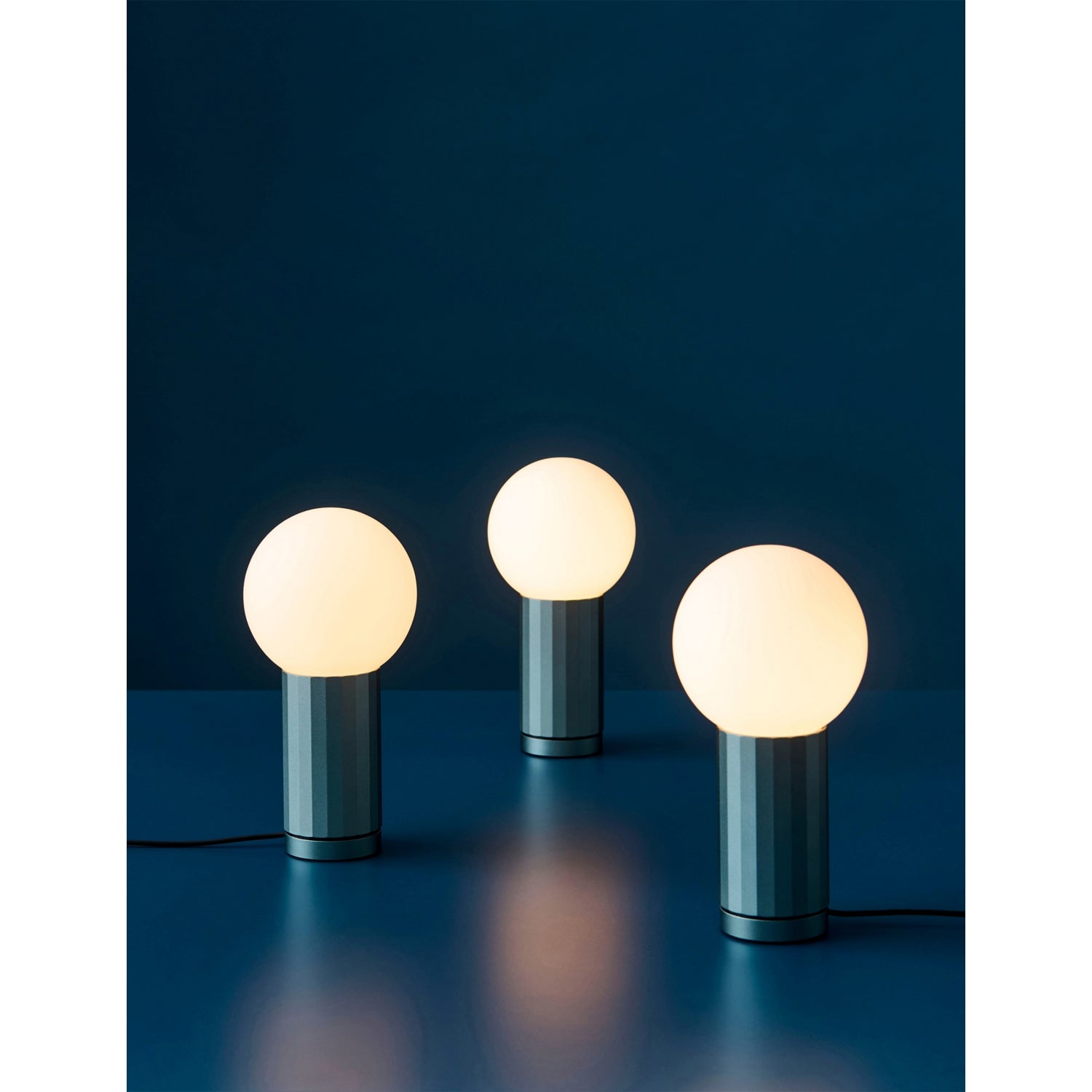 HAY large-bulb table lamp 30cm, UK version