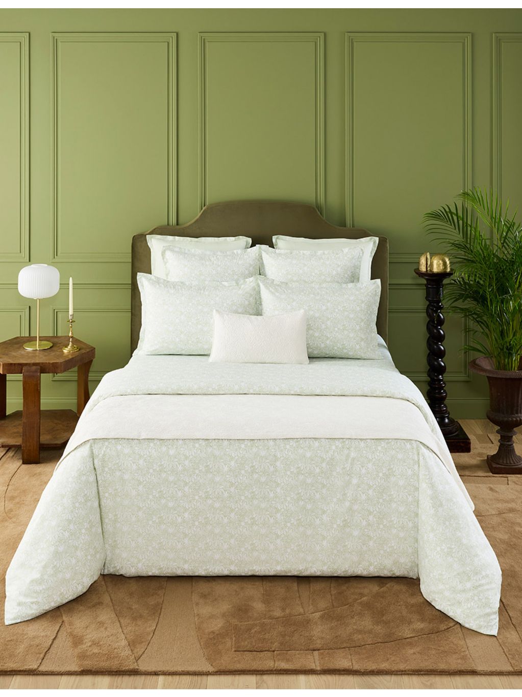 Yves Delorme flat sheet Amande double, imported from the UK