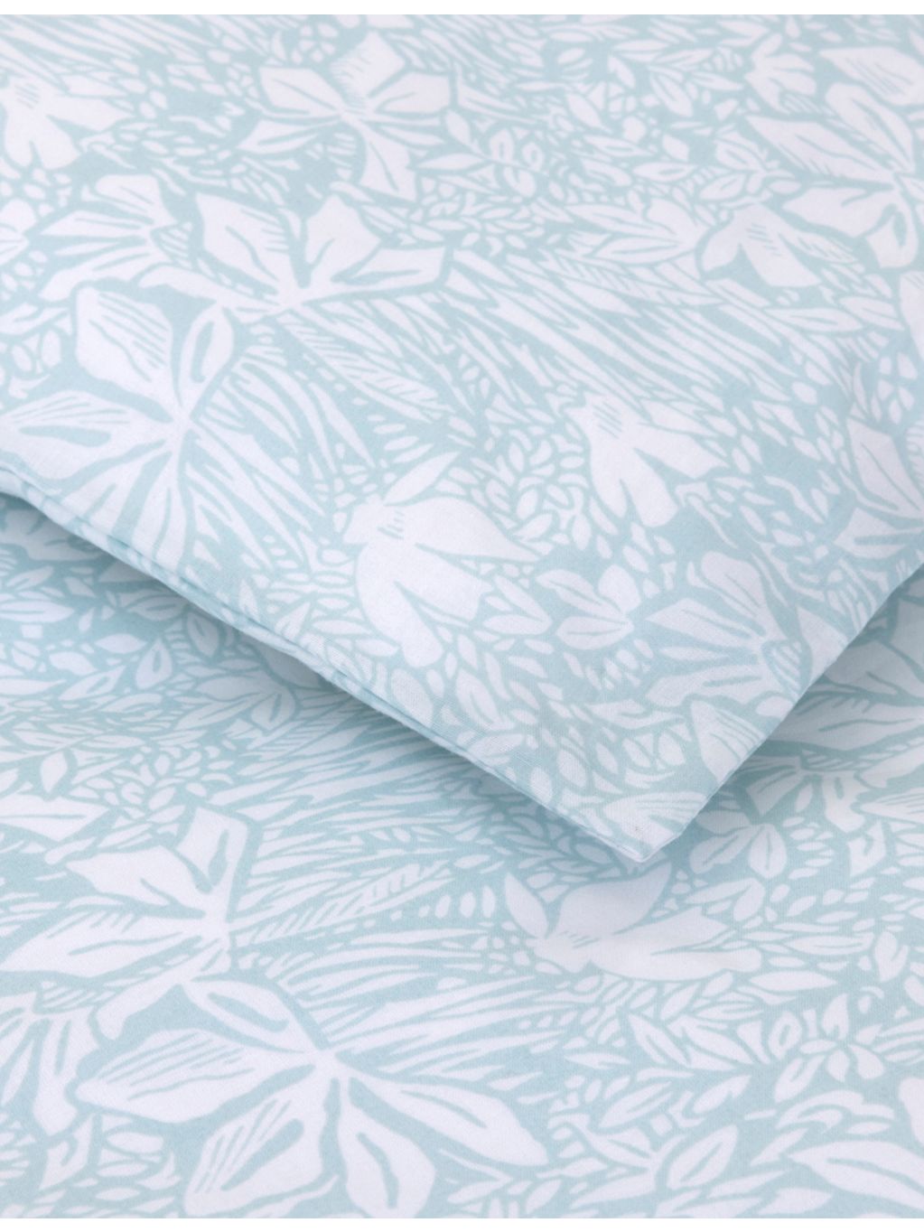 Yves Delorme Capri Aqua cotton duvet cover - British product