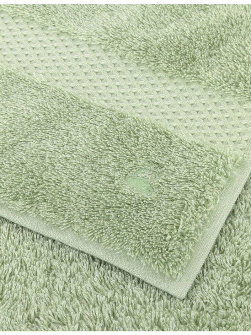 Yves Delorme Étoile Amande cotton-modal face cloth 33x33cm, imported from the UK