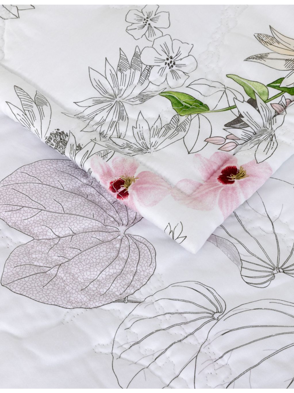 Yves Delorme Orchidee bedcover (British brand)