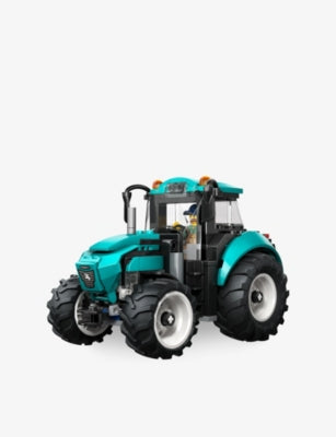 LEGO City Farm Tractor playset 204 pieces, UK version