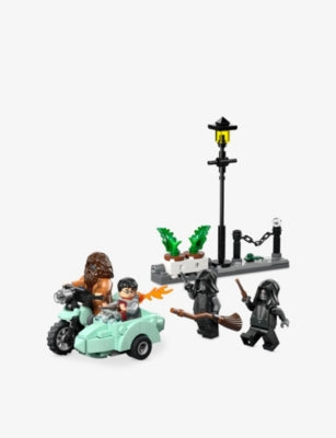 LEGO Harry Potter Hagrid and Harry playset 124 pieces, imported from the UK