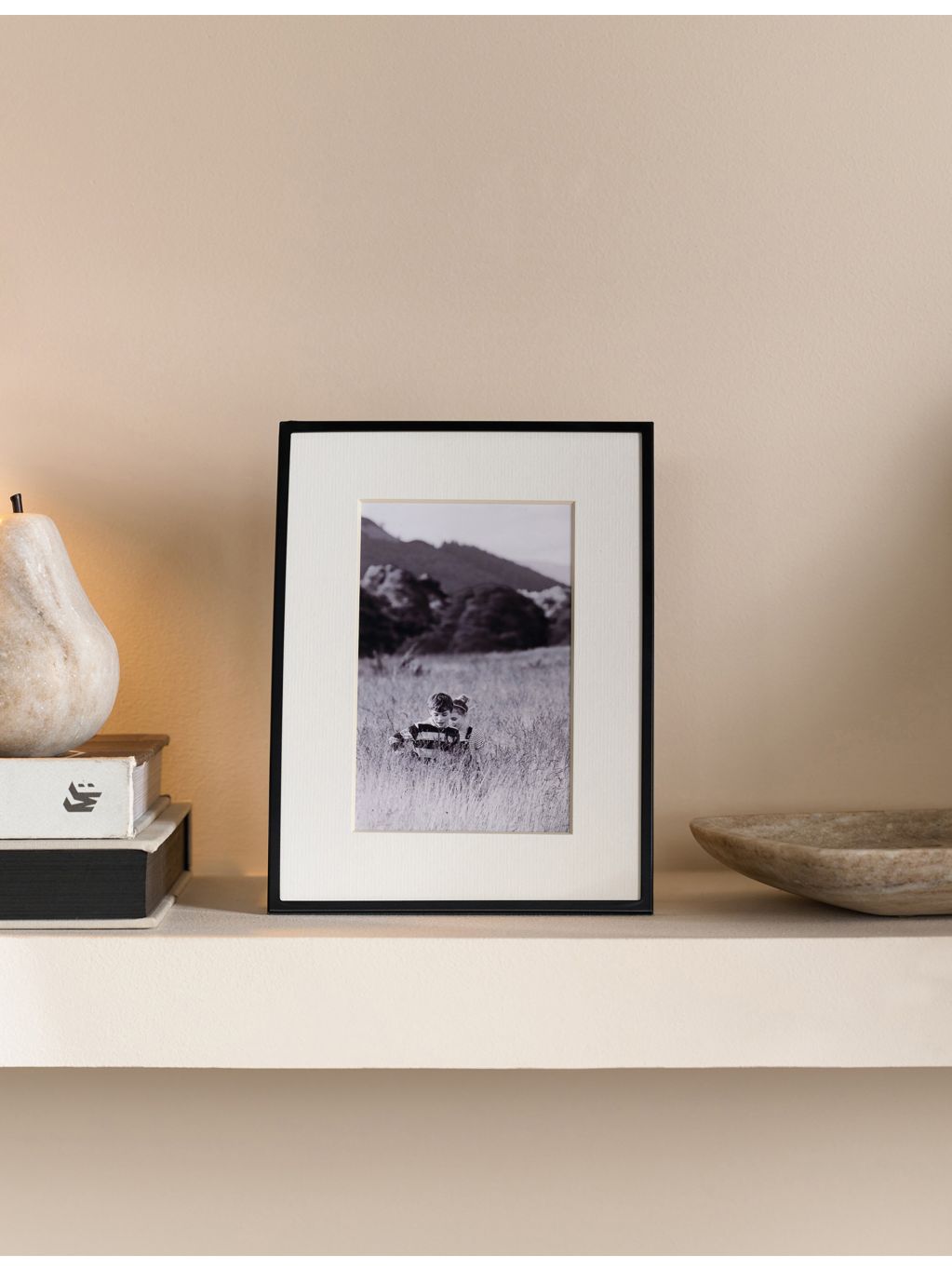 The White Company matte metal photo frame 12.5cm x 17.5cm (British brand)