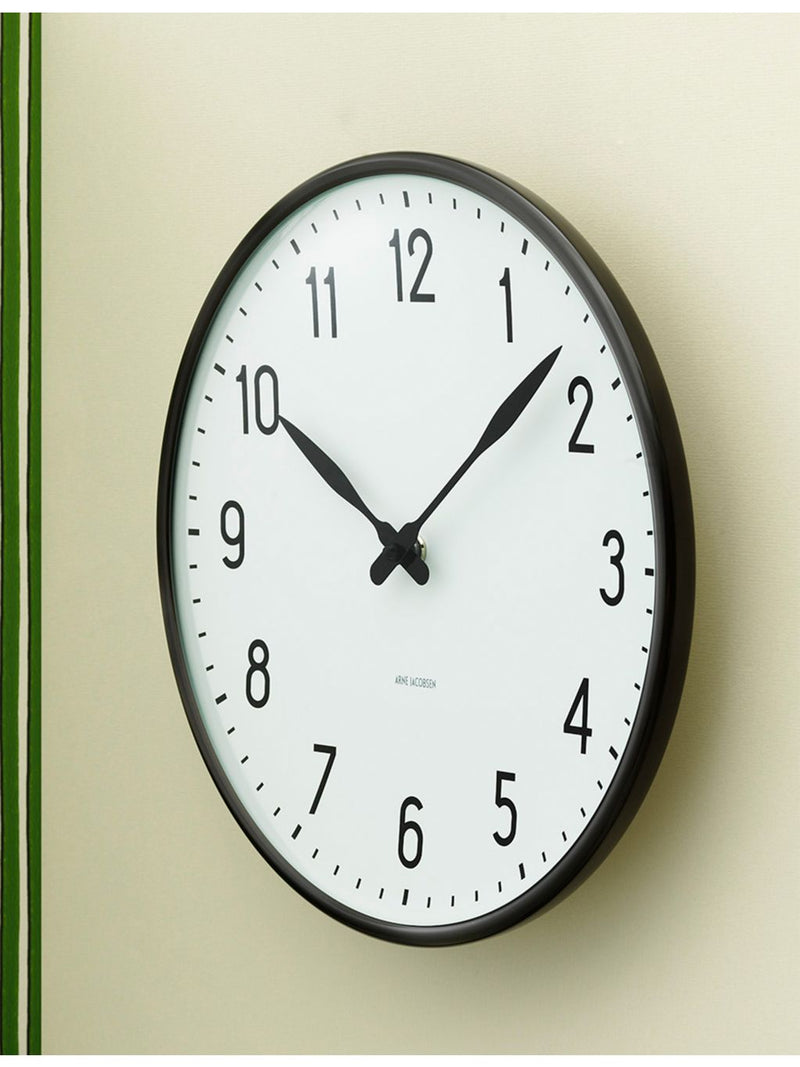 Arne Jacobsen Station wall clock 29cm (British brand)