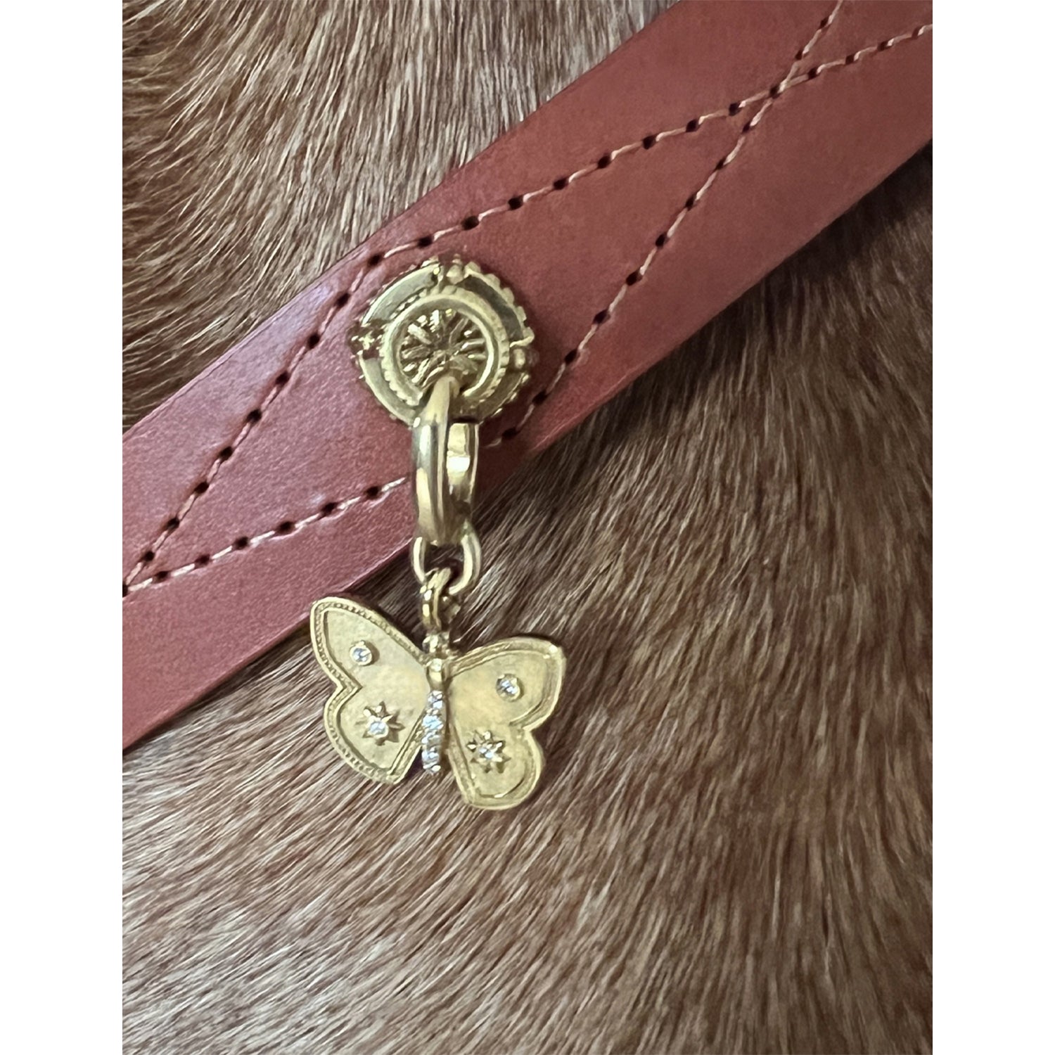 Unleash Cph Hope dog collar charm 3cm, imported from the UK