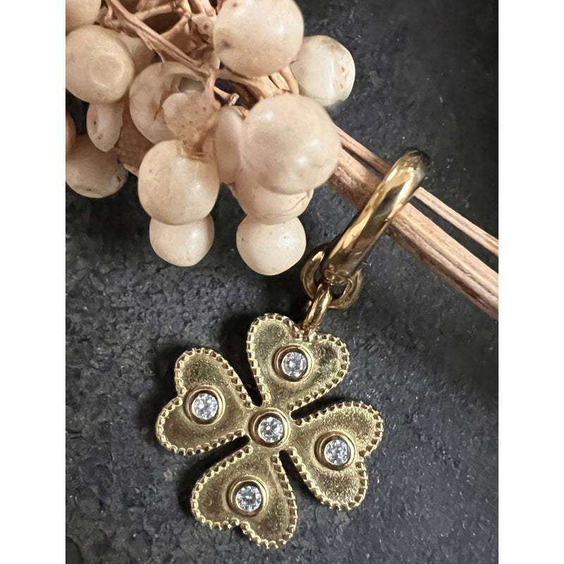 Unleash Cph brass and zircon dog collar charm, 3.5cm - British product