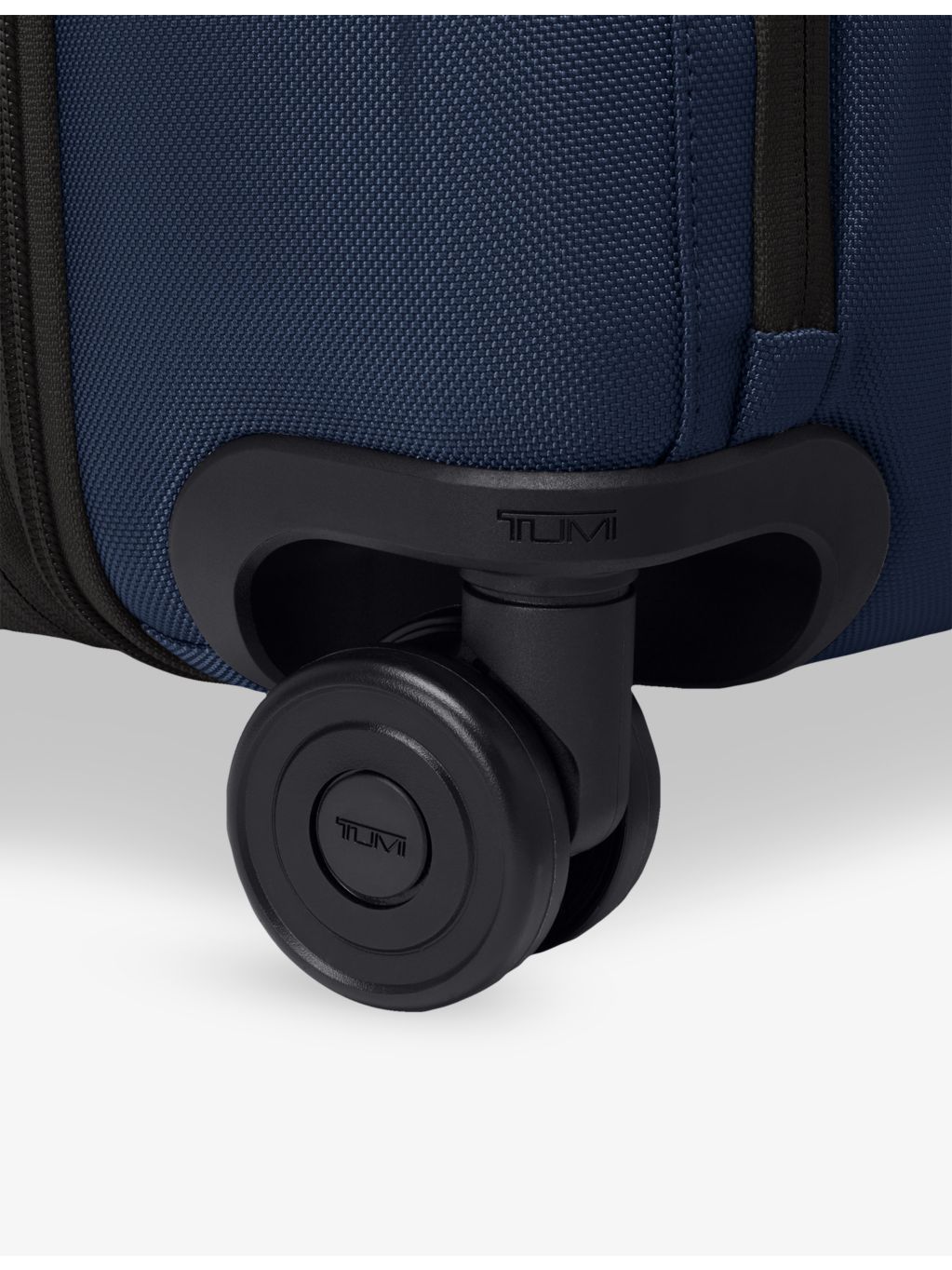 Tumi Alpha cabin suitcase 55cm ballistic nylon, imported from the UK