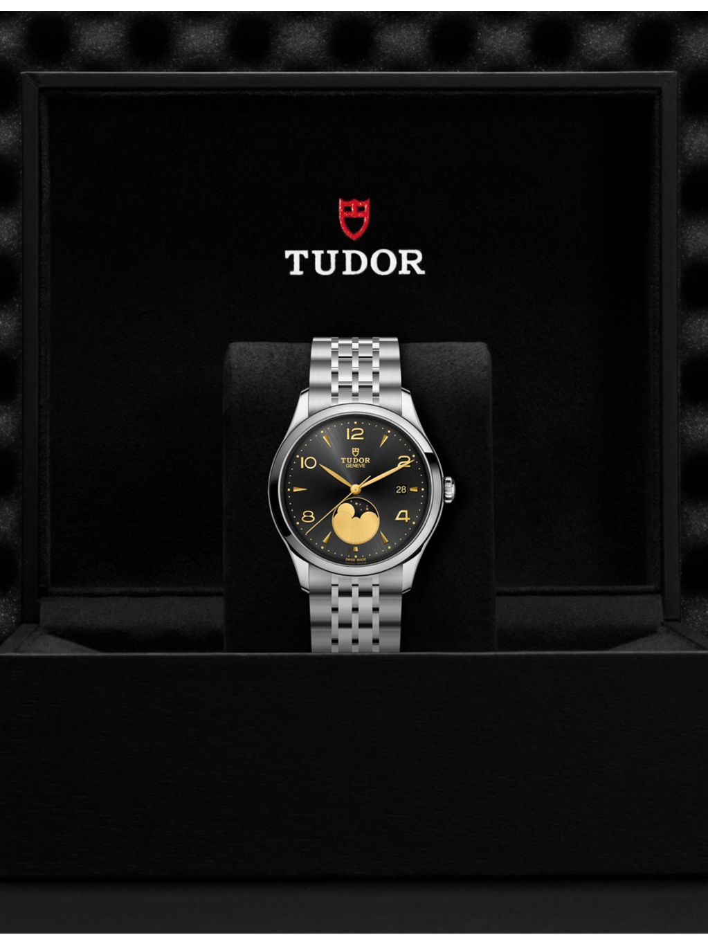 Tudor 1926 Luna automatic watch 39mm stainless steel, UK version