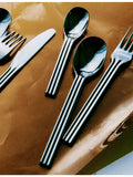 Service Projects polished stainless steel cutlery set 16-piece, imported from the UK