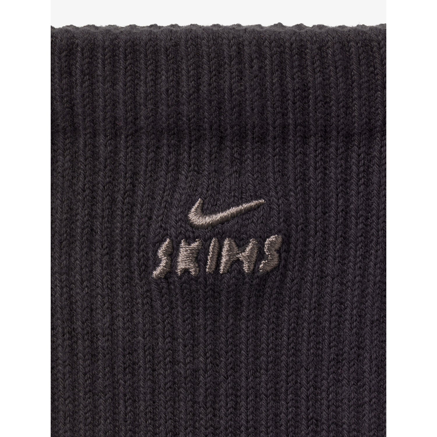 NikeSKIMS Dri-FIT pilates grip cotton crew socks - British product