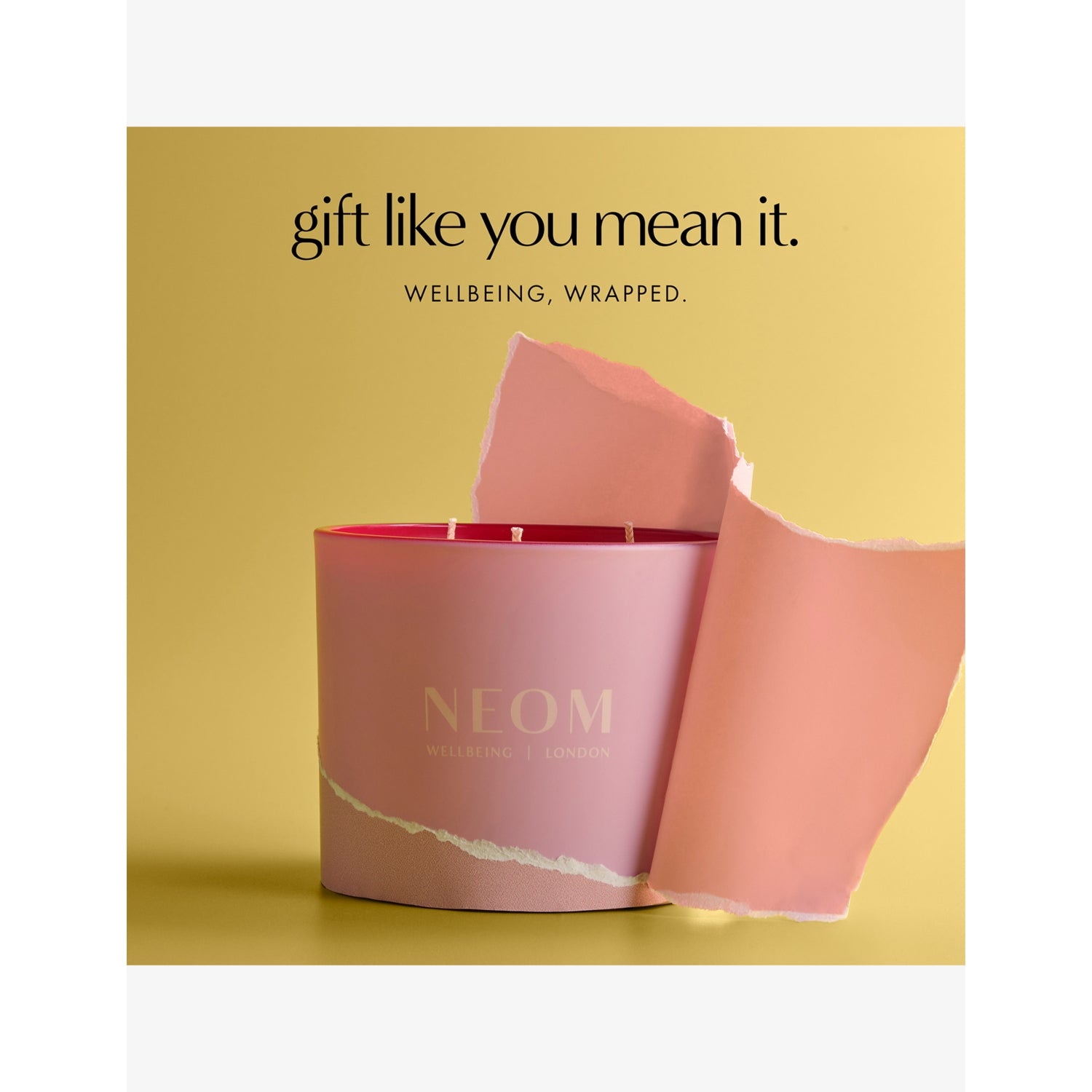 NEOM Wellbeing It's All Rosy three-wick candle 420g - British product