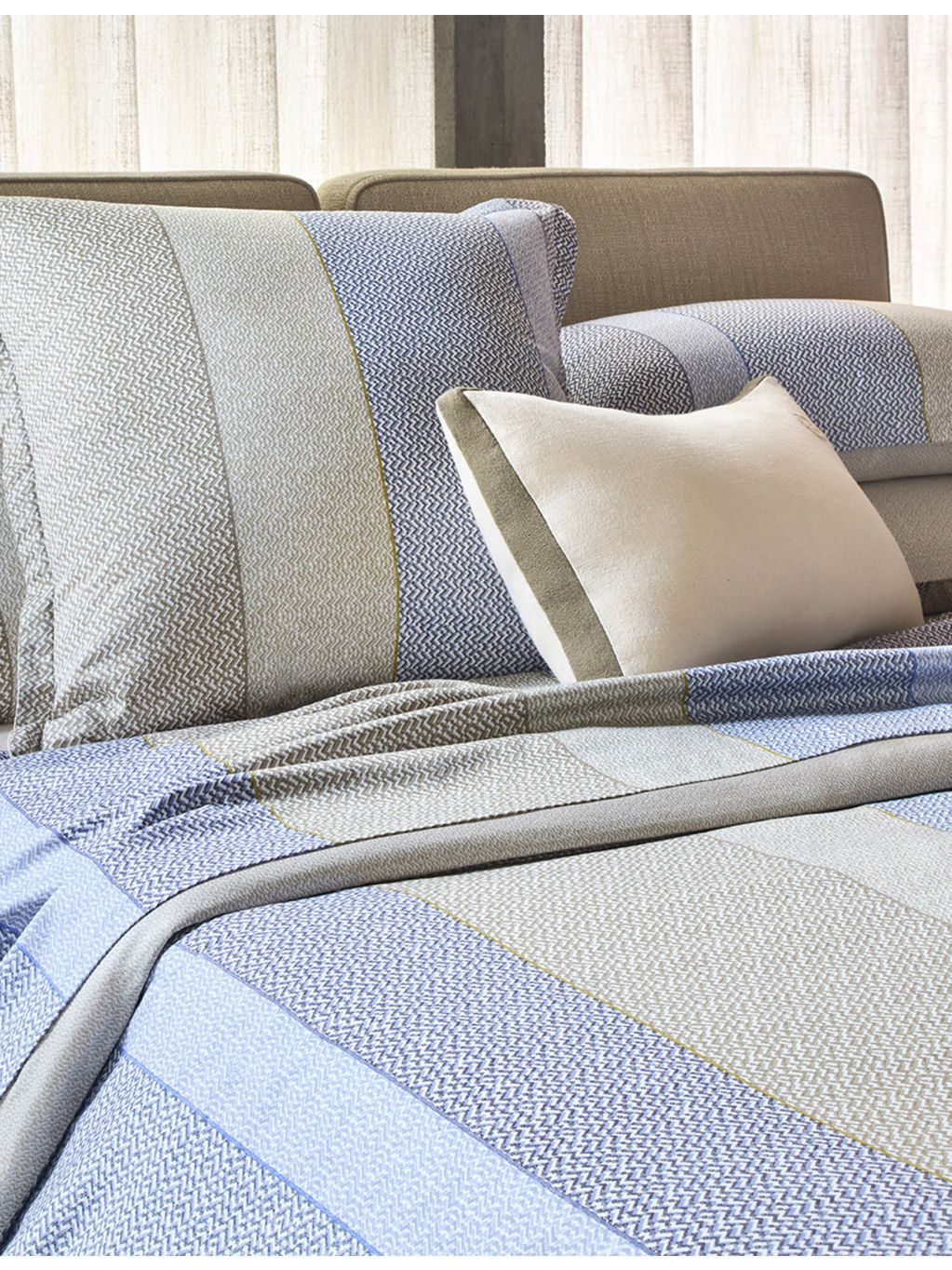BOSS striped duvet cover double 200x200cm, UK version