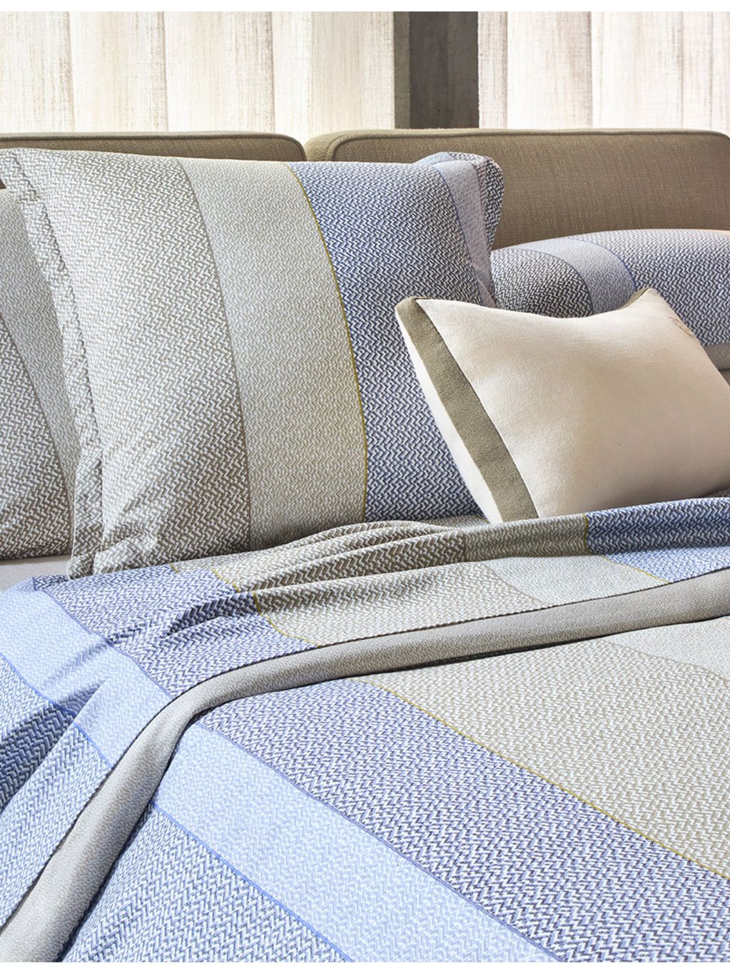 BOSS cotton pillowcase striped 50cm x 75cm, UK version