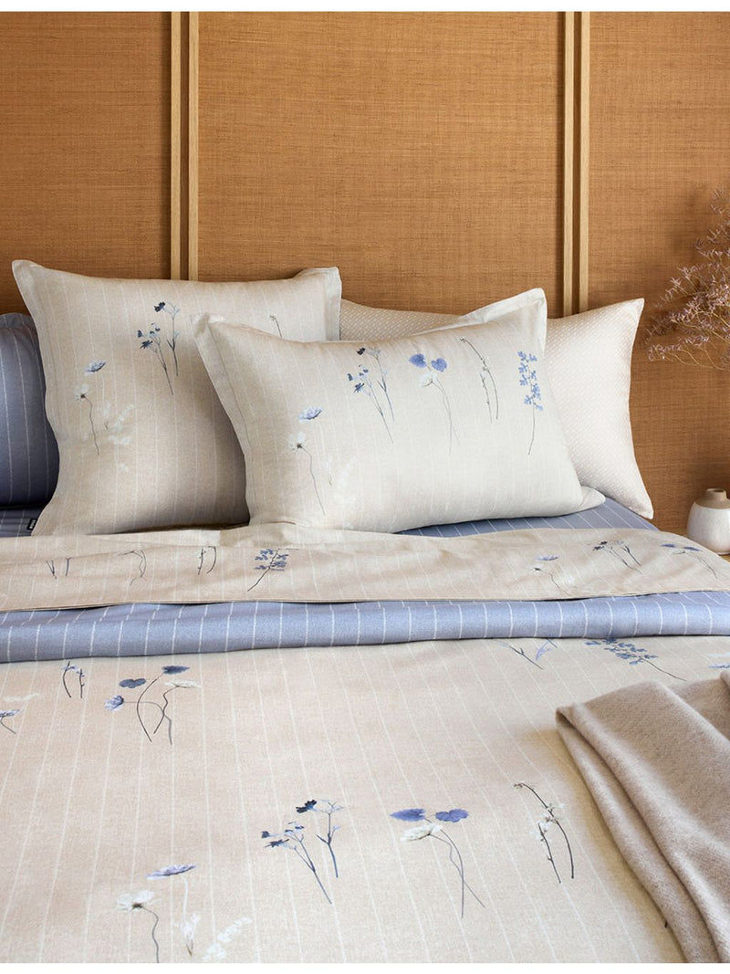 BOSS Azure Mist flat sheet super king - British product
