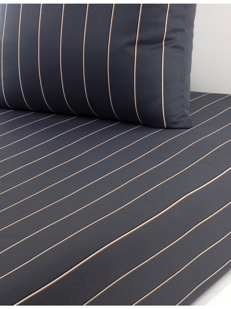 BRay striped cotton single fitted sheet, UK version