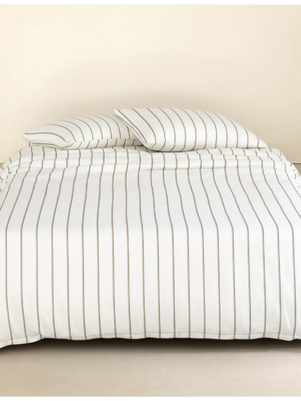 BRay striped cotton pillowcase 65x65cm (British brand)