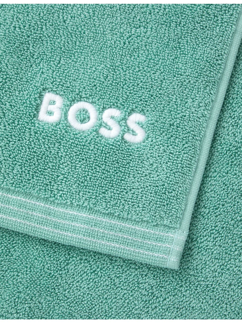 BOSS Edge cotton towel 600gsm, imported from the UK