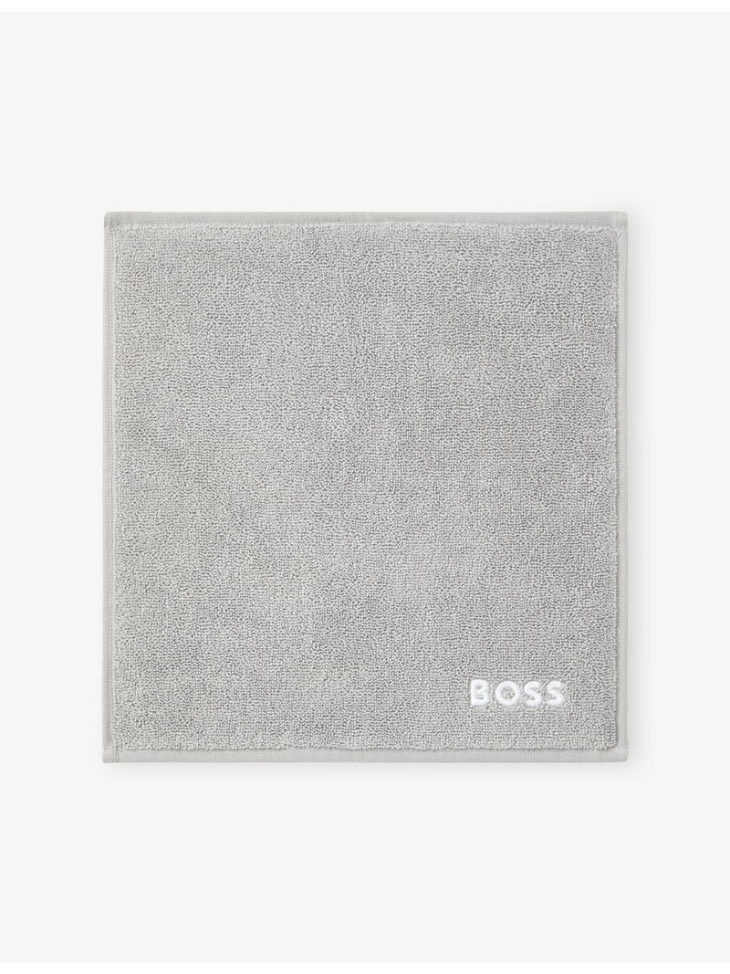 BOSS Edge cotton towel 600gsm, imported from the UK