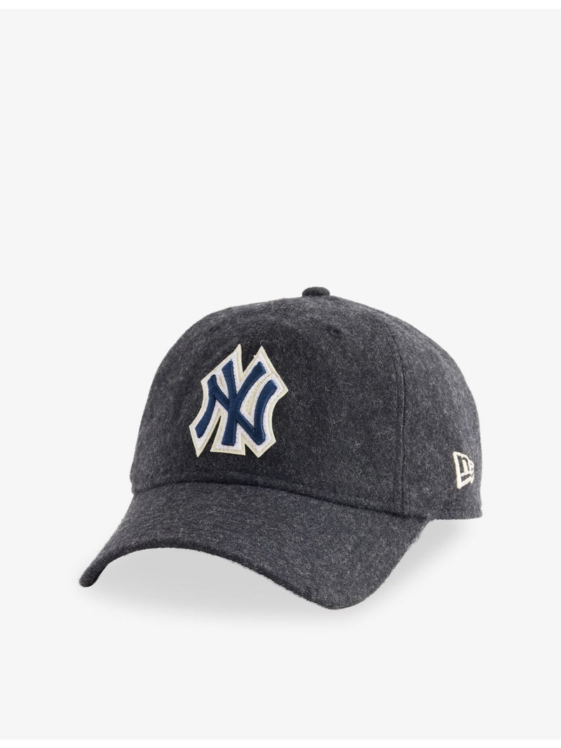 New Era 9TWENTY New York Yankees felt cap, imported from the UK