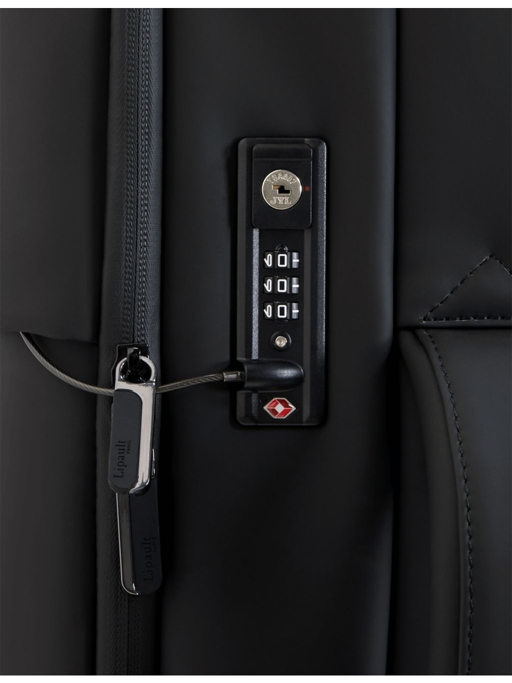 Lipault cabin suitcase 55cm (British brand)